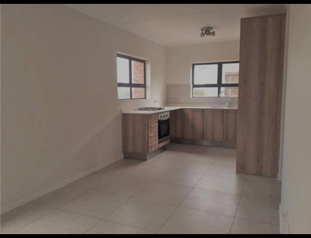 1 BEDROOM PROPERTY TO RENT IN GLEN MARAIS